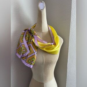 1960’s vintage scarf colorful and bright full of fun